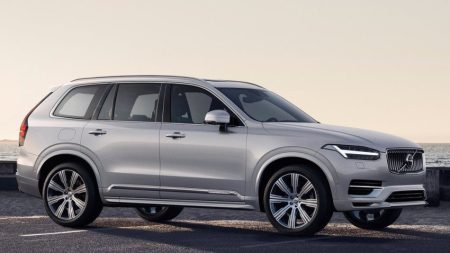 ولوو XC90 2020