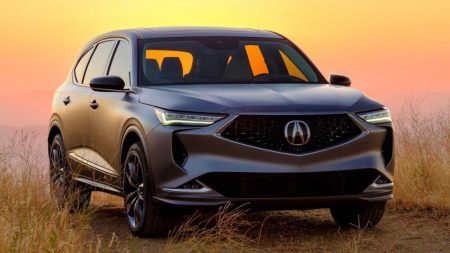 آکورا MDX