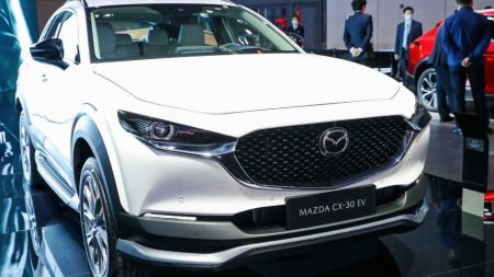 مزدا CX-30 EV