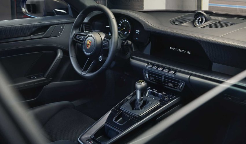 کابین پورشه 911 GT3 تورینگ 2022