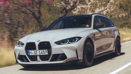 ب ام و M3 تورینگ استیشن 2023 BMW (1)