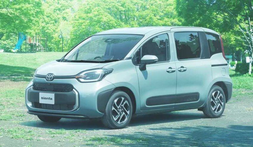 toyota-sienta تویوتا سینتا 2022 (1)