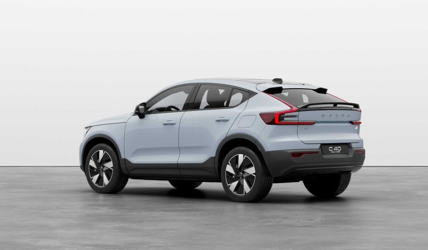 2023-volvo-c40-recharge and XC40 rwd ولوو عقب محرک (1)