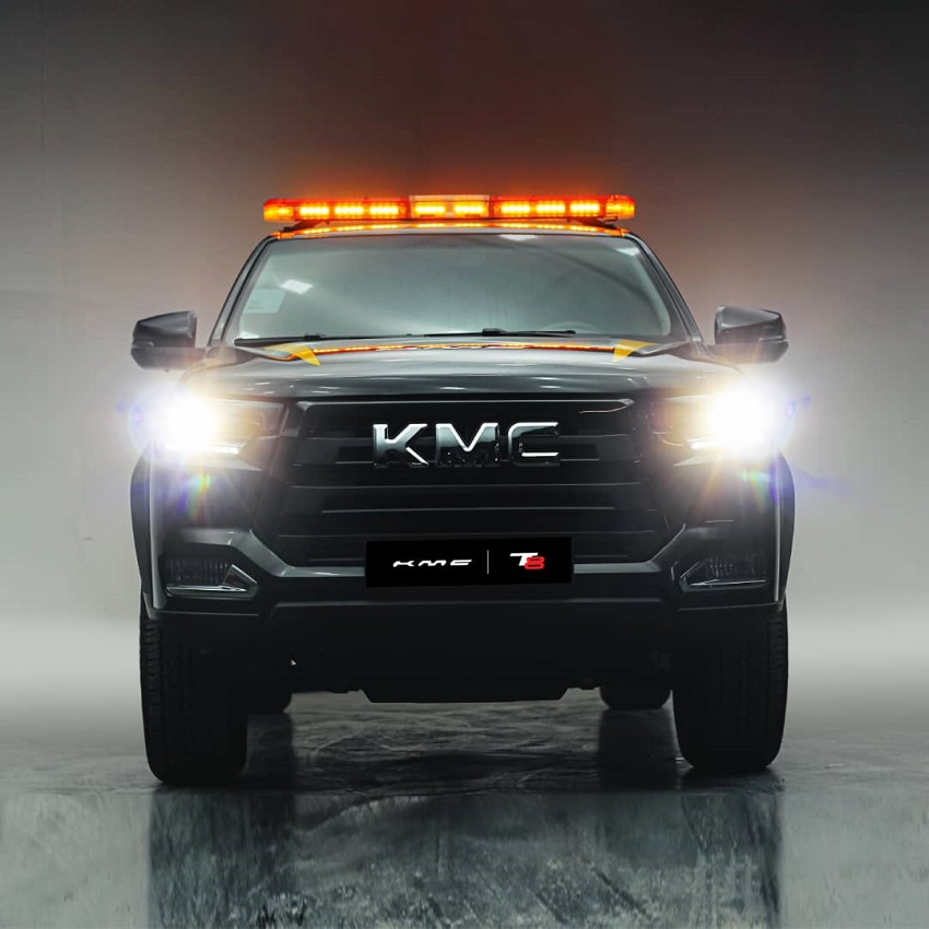 پیکاپ کی ام سی KMC T8 ناوگان امدادی کرمان موتور خدمات پس از فروش (1)