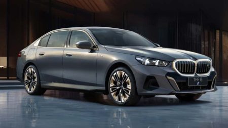 2024-bmw-5 series-lwb-for-china- ب ام و سری 5 لانگ 2024 چین